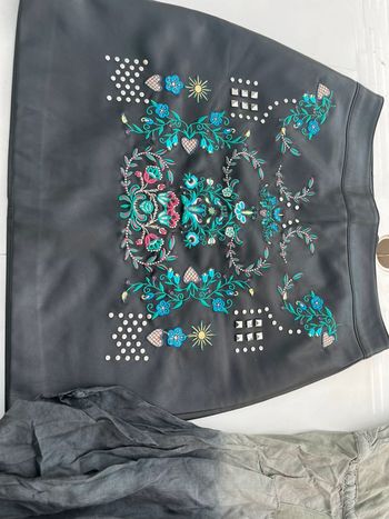 Lot de 9 articles de la marque Desigual