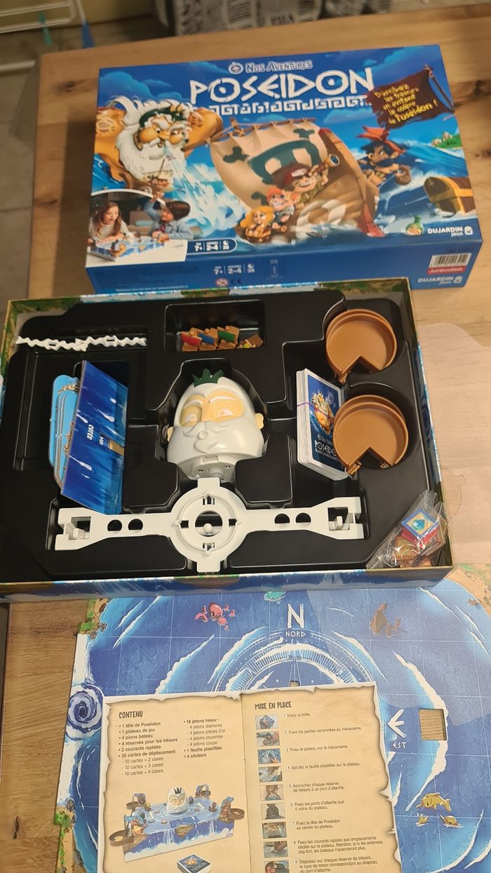 Proche du neuf jeu de société Piseidon des éditions Dujardin