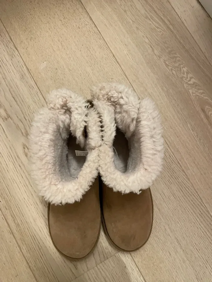 Ugg taille 37 - photo numéro 7