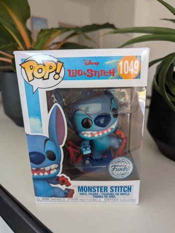 Figurine Funko pop Disney lilo et Stitch monster Stitch 1049