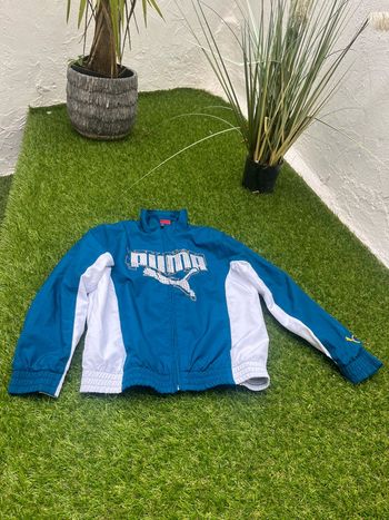 Très belle veste Puma taille M junior