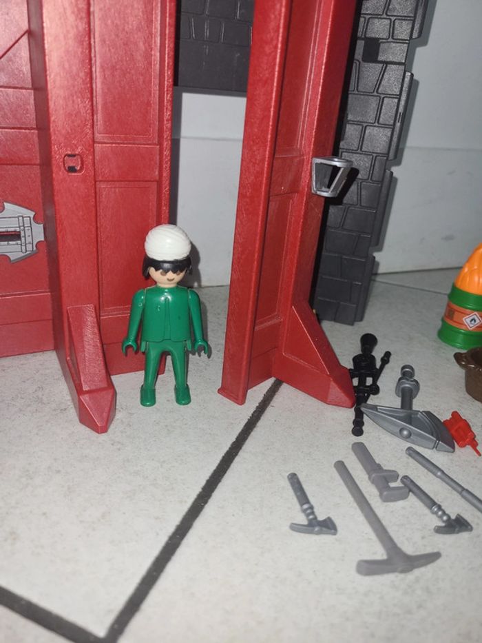 Chevalier Playmobil + 6 personnages - photo numéro 4