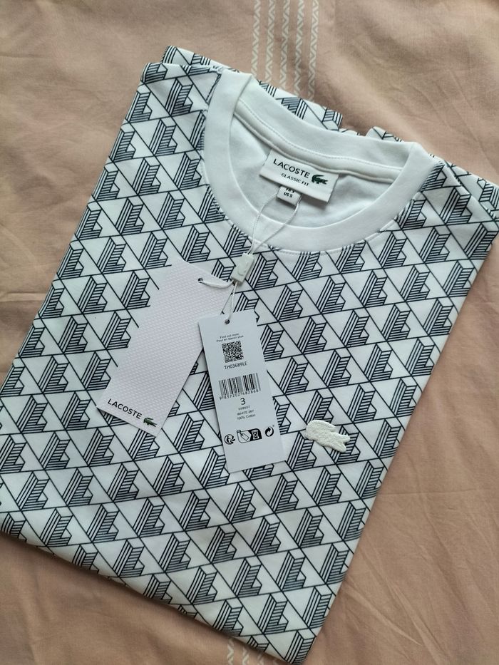 T-shirt homme lacoste classic fit taille S coton 35€ - photo numéro 3