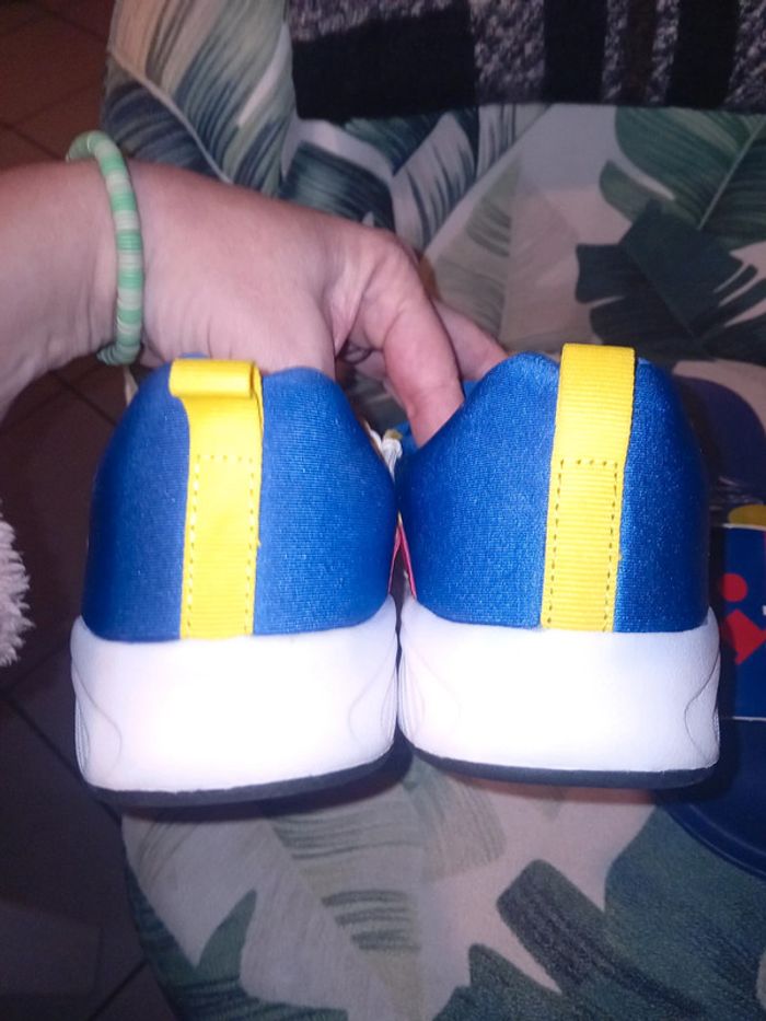 Lot de 2 paires de chaussures et claquettes lidl neuves - photo numéro 3