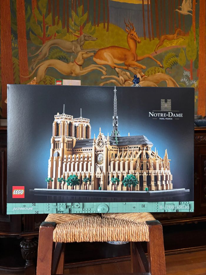 LEGO Architecture 21061 Notre-Dame de Paris • NEUF