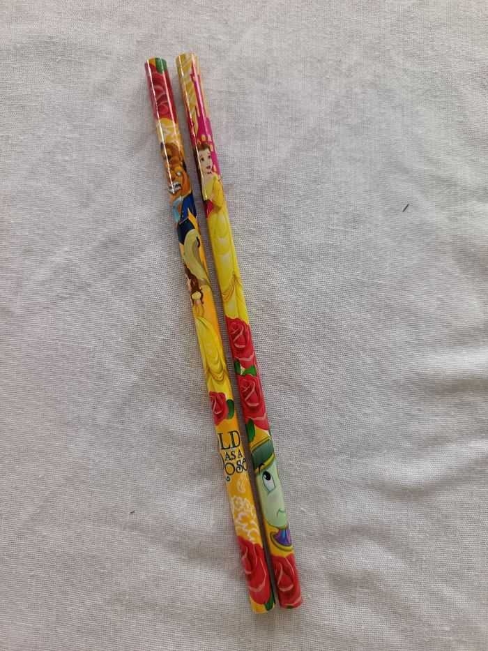 Lot fournitures La Belle et La Bête Disney - photo numéro 2