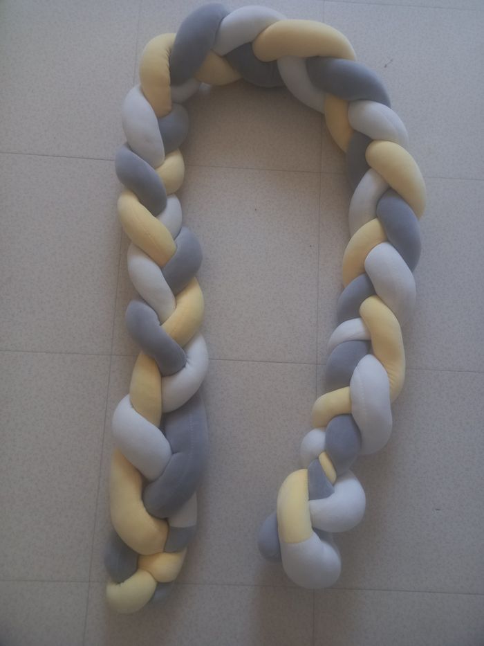 Demi tour tresse de lit 3 brins