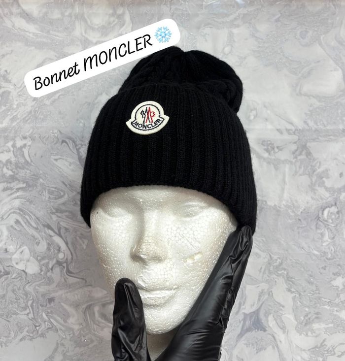Bonnet moncler