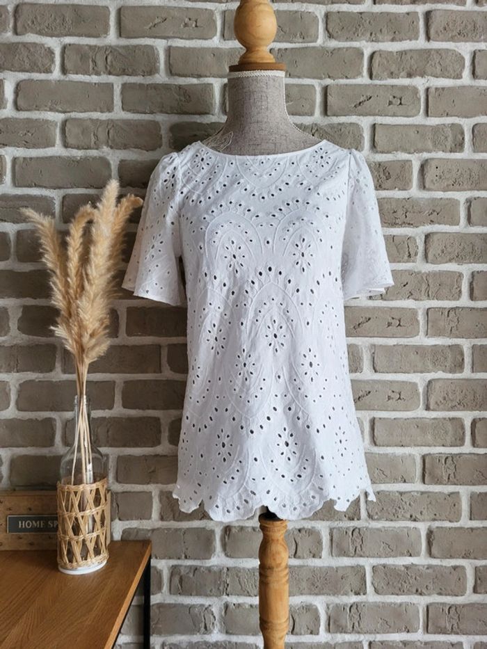 Haut romantique broderie anglaise - Massimo Dutti