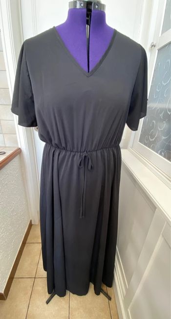 Robe longue noire  manches papillon à nœud Shein curve 0Xl