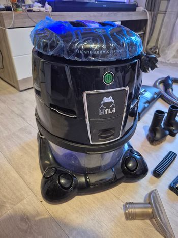 Aspirateur hyla