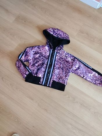 Sweat à sequins