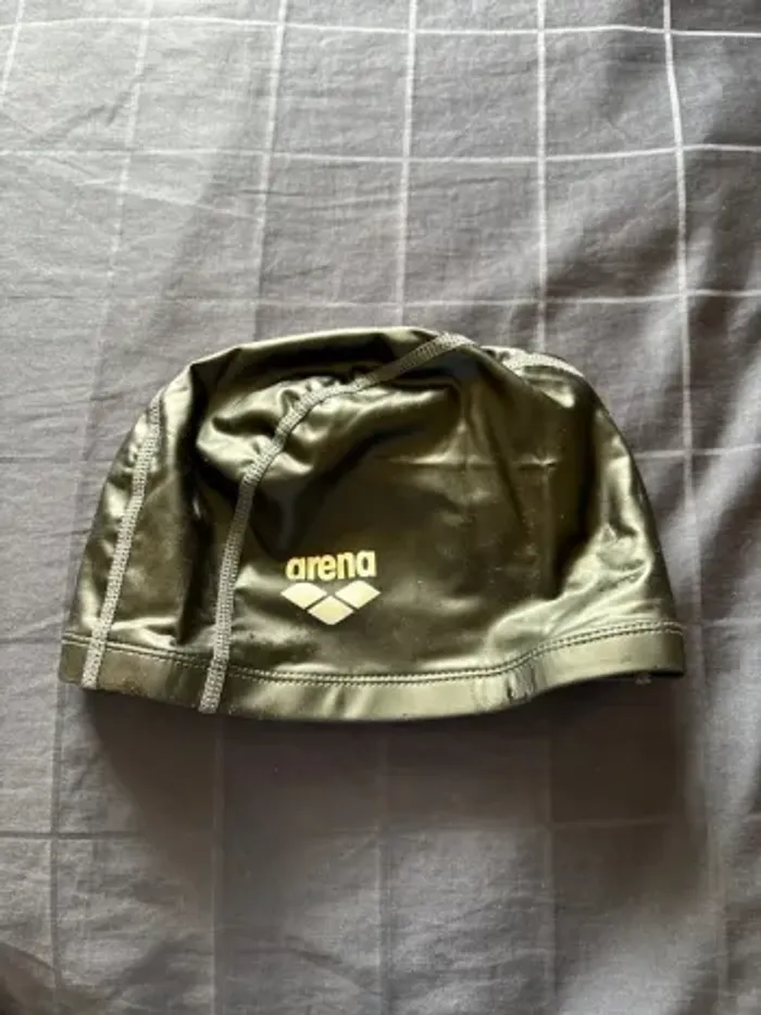 Bonnet de piscine Arena natation protection