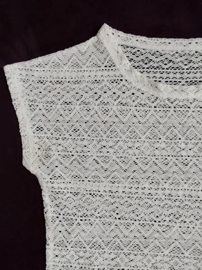 Crop Top dentelle T. 36/38 - photo numéro 3