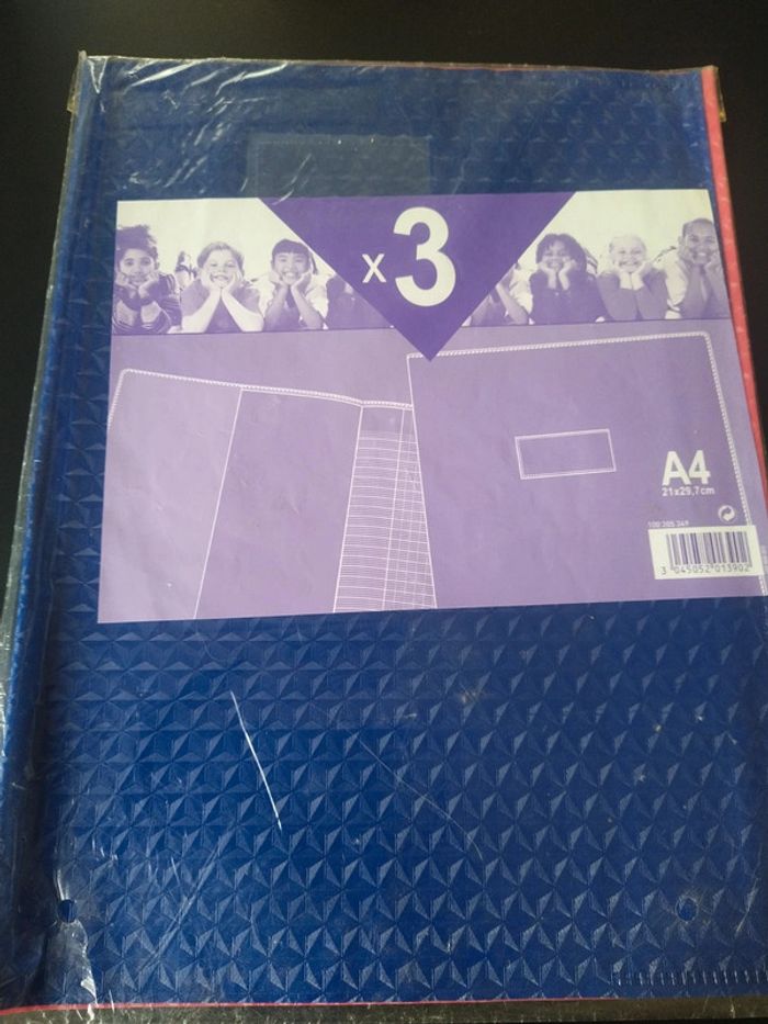 Lot 3 protège cahier