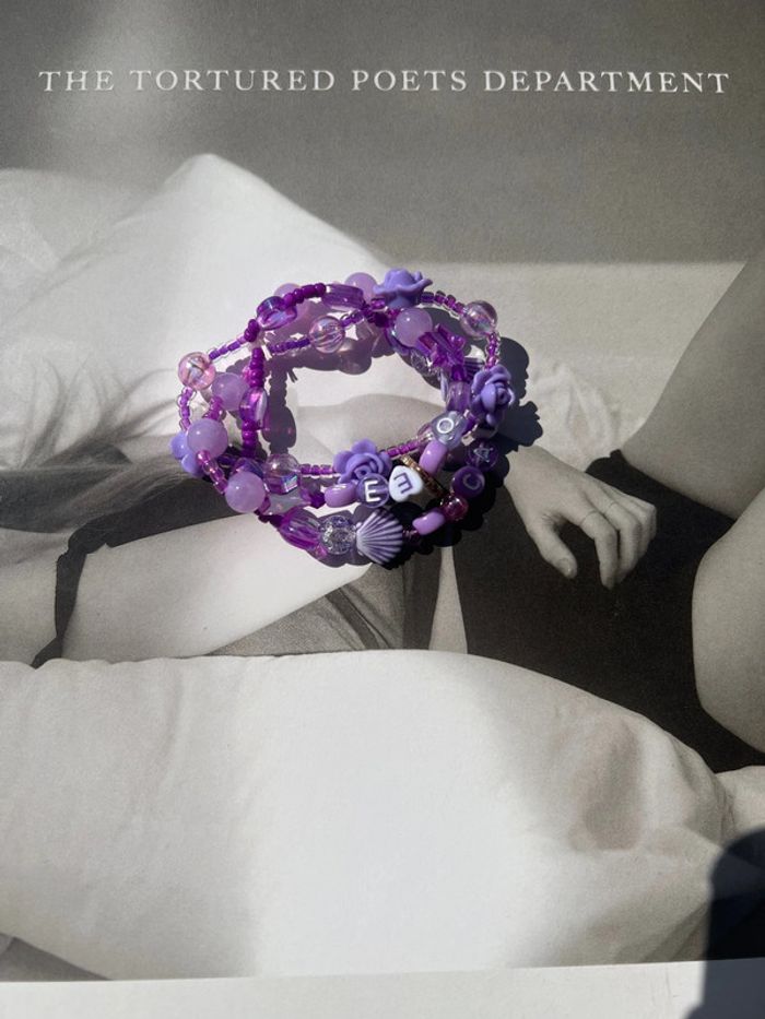 friendship bracelet | taylor swift