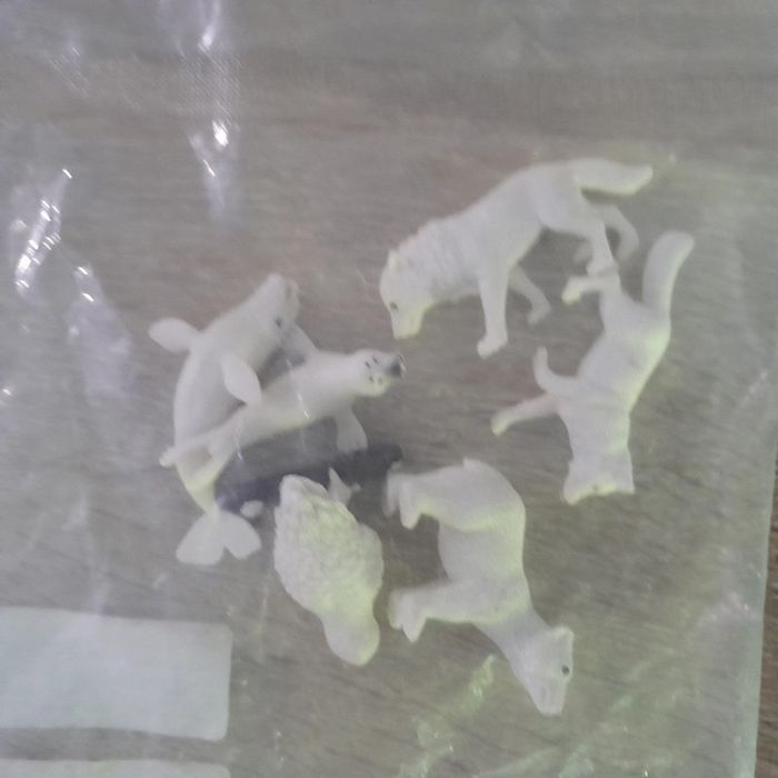 sachet figurines en plastique des animaux polaires - photo numéro 3