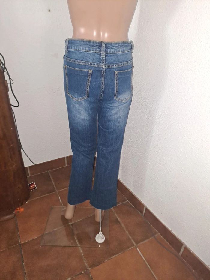 Jean femme taille 42 - photo numéro 2
