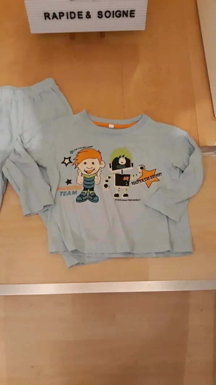 Pyjamas 4 ans - photo numéro 2