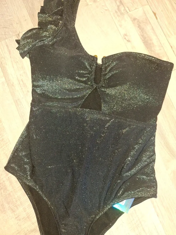 Maillot une piece scintillant - photo numéro 2