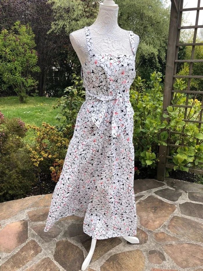 Robe d'été Zara neuve taille M - photo numéro 2
