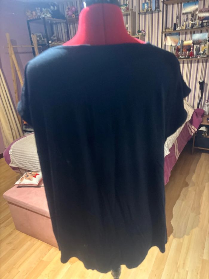 T shirt - photo numéro 3