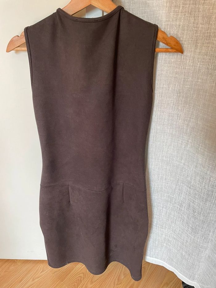 Robe sans manches - photo numéro 4