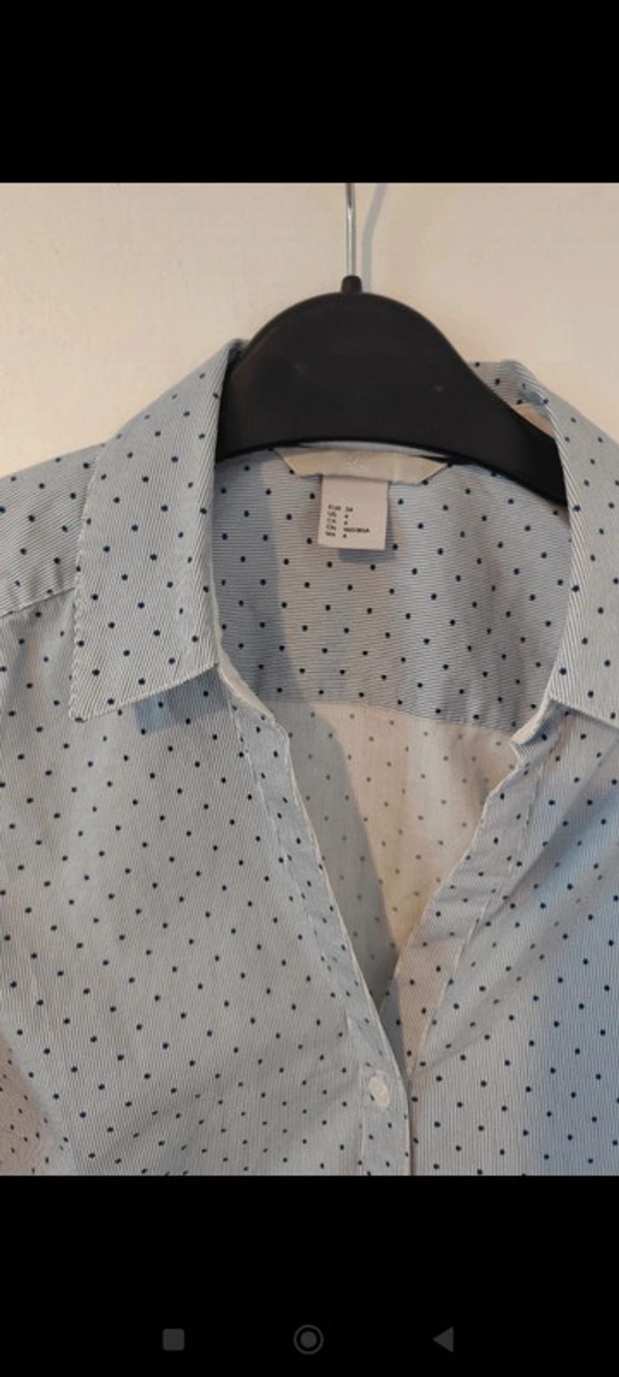 Chemise blanche et bleue clair taille 34 H&M - photo numéro 3