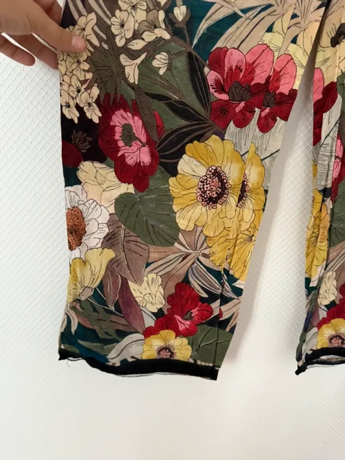 Pantalon droit Zara en très bon état taille M - photo numéro 4