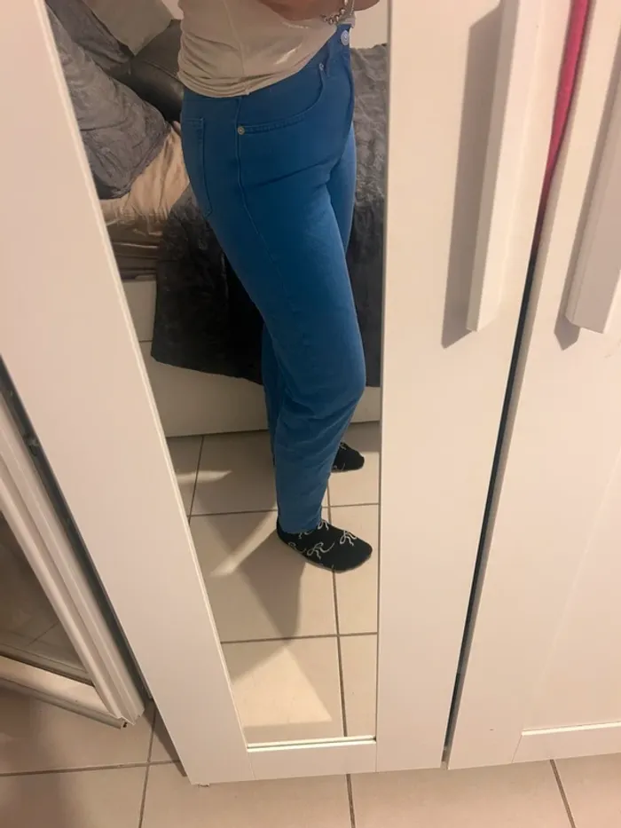 Jean Mom bleu électrique mango 38 - photo numéro 2