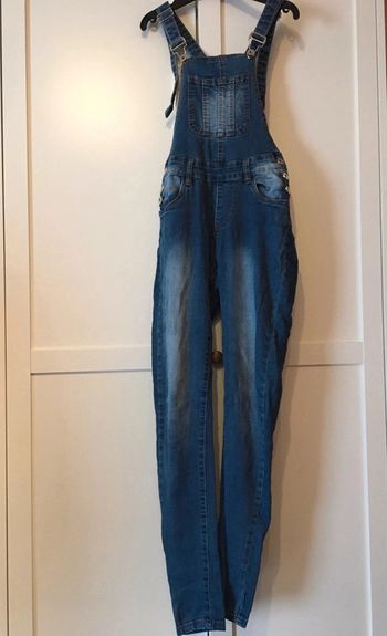Salopette en jean façon délavé