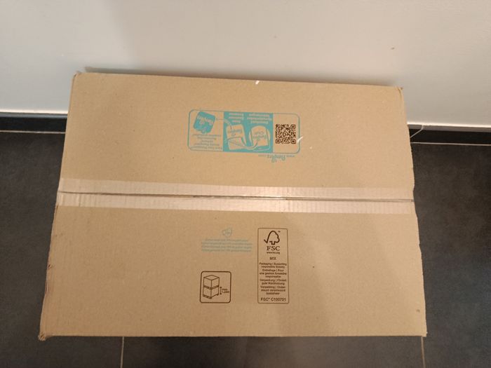 Couches Pampers prenium taille 6 - photo numéro 2