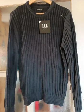 Pull manoukian taille L