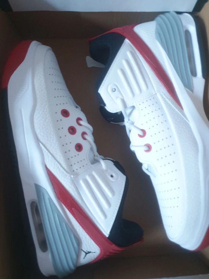 Nike Jordan Aura Max (38) - photo numéro 10