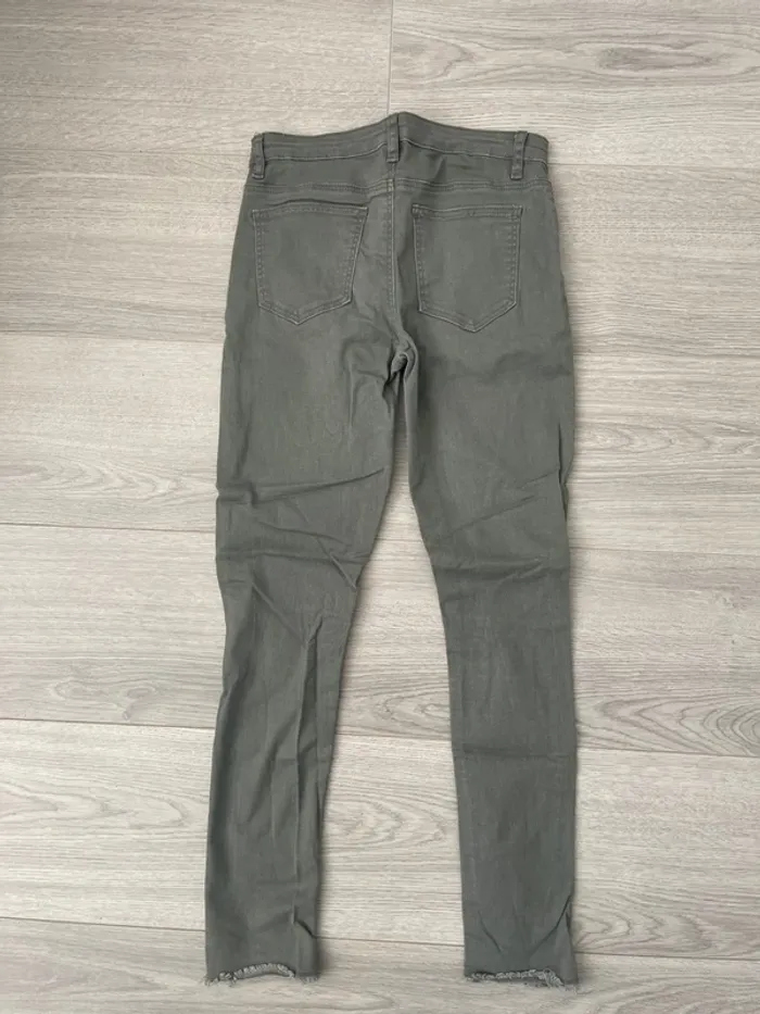 Pantalon skinny effet troué - photo numéro 4