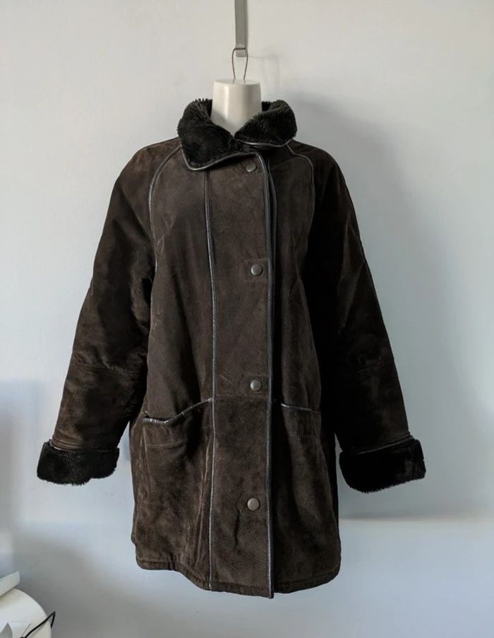 Manteau d'hiver en cuir lainé et fausse fourrure - taille 44