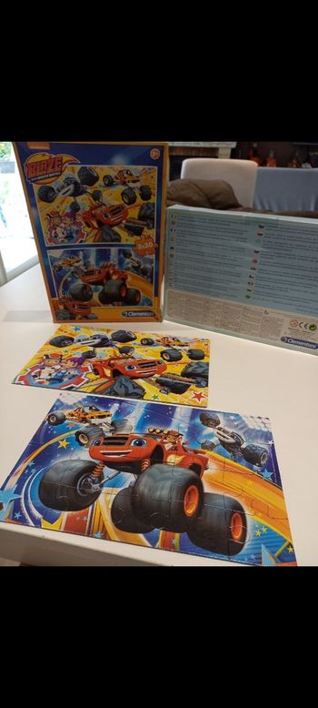 2 puzzles Blaze monster machine