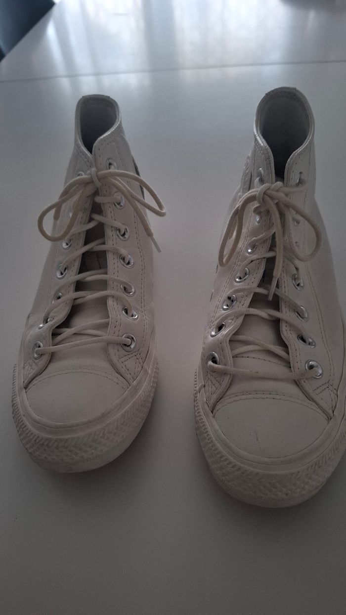 Converse en cuir - photo numéro 5