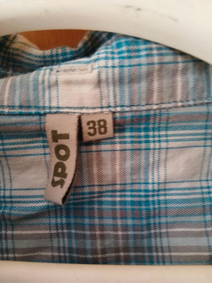 Chemisier spot taille 38 - photo numéro 2