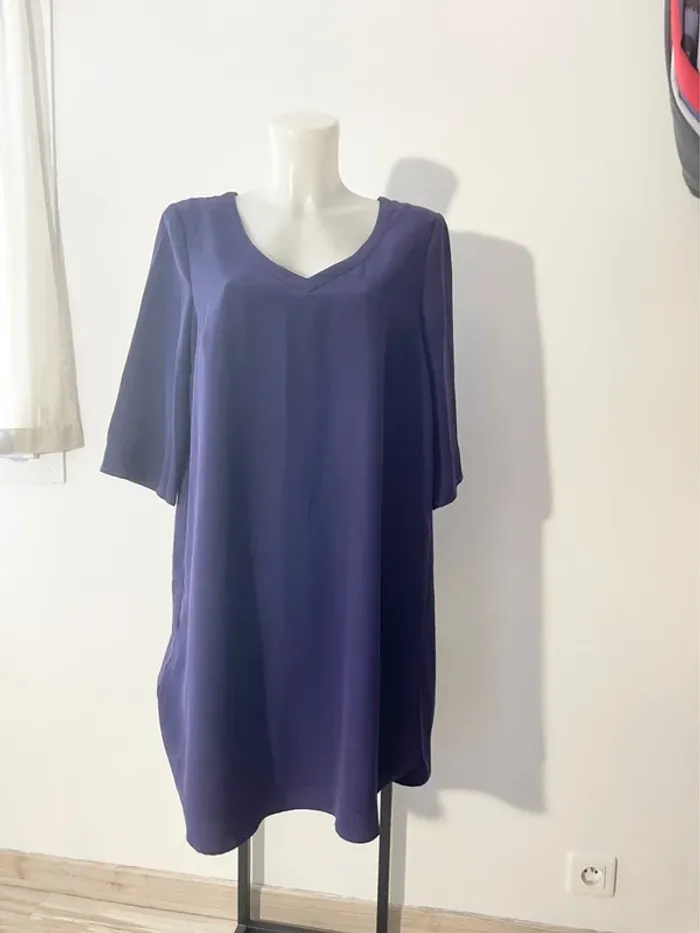 Jolie robe violette - photo numéro 5