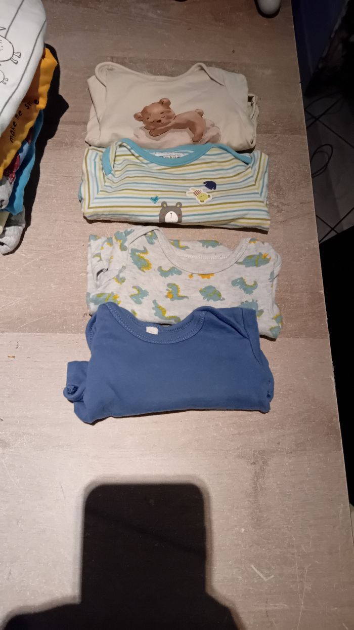 Gros lot 6/9mois - photo numéro 4