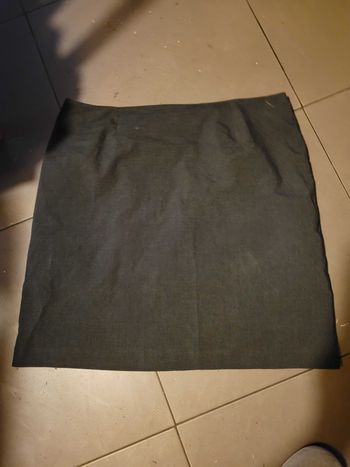 Jupe 52 cm taille 48