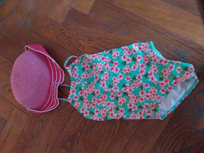 Ensemble maillots 5 ans + chapeau - photo numéro 4