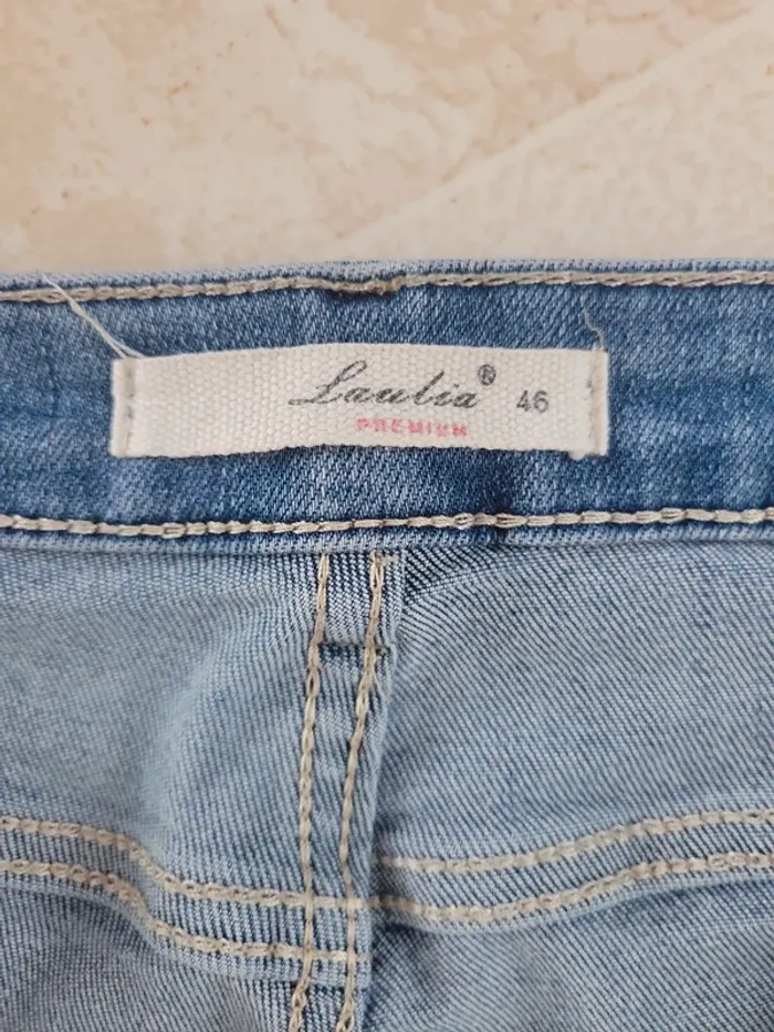 Joli jean taille 46 - photo numéro 2