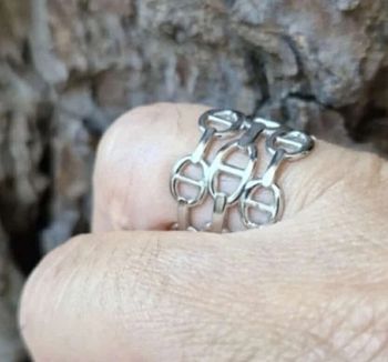 Bague large réglable acier inoxydable argent maillons farandole neuve dans pochon