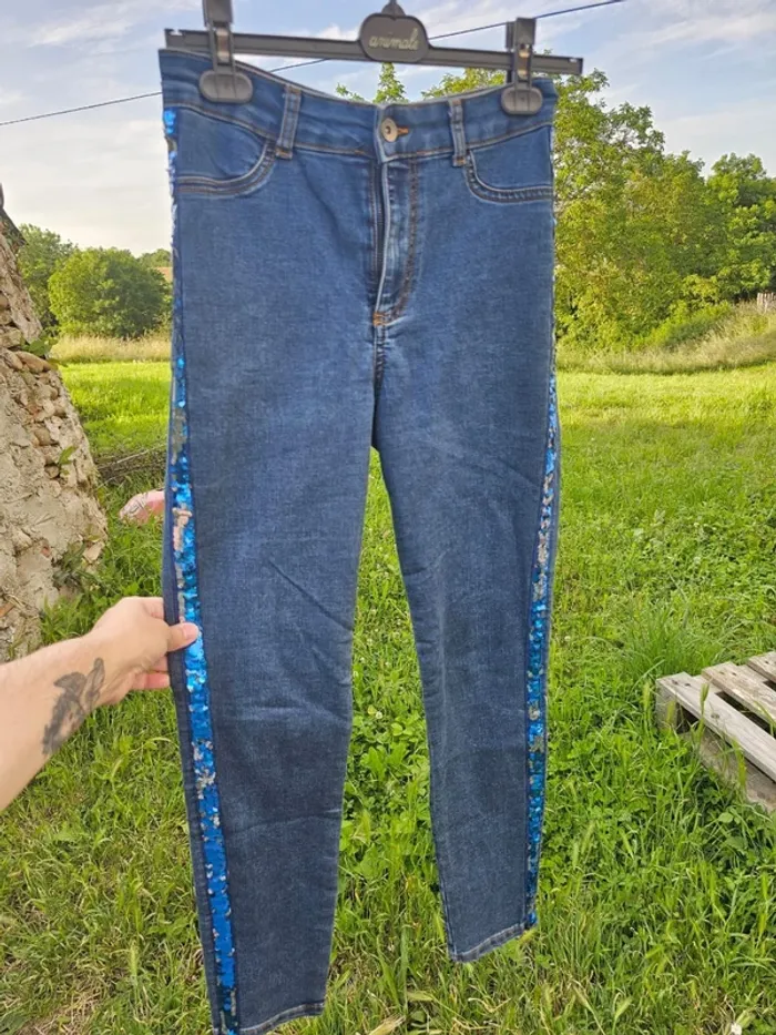 Jean bleu avec. Sequin /femmet taille m - photo numéro 7