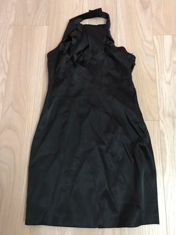 Robe noire satin soirée dos nu 38