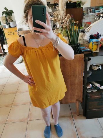 Robe jaune