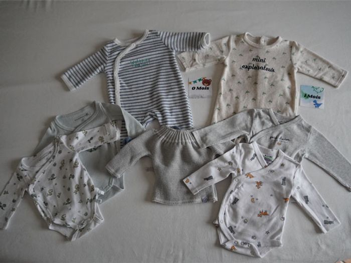 Trousseau n°2 de Naissance/1 mois pour petit garçon