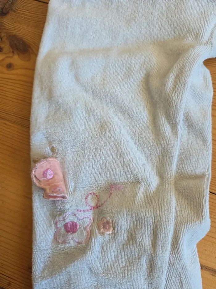 Lot de 8 vetements fille en 18 mois. - photo numéro 4